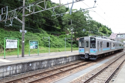 JR東日本管轄の南小谷駅は直流1500Vで電化