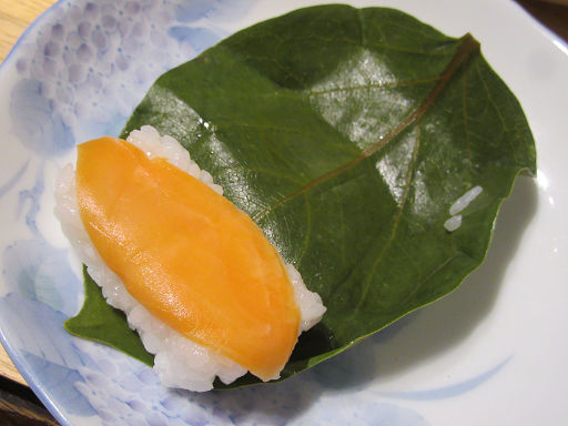 柿の葉寿司 (10)