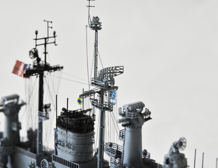 米海軍 重巡洋艦 【デ・モイン（USS DES MOINES CA-134)】(1948年 竣工時前後）完成画像DSC_0473-1-3-25◆模型製作工房 聖蹟