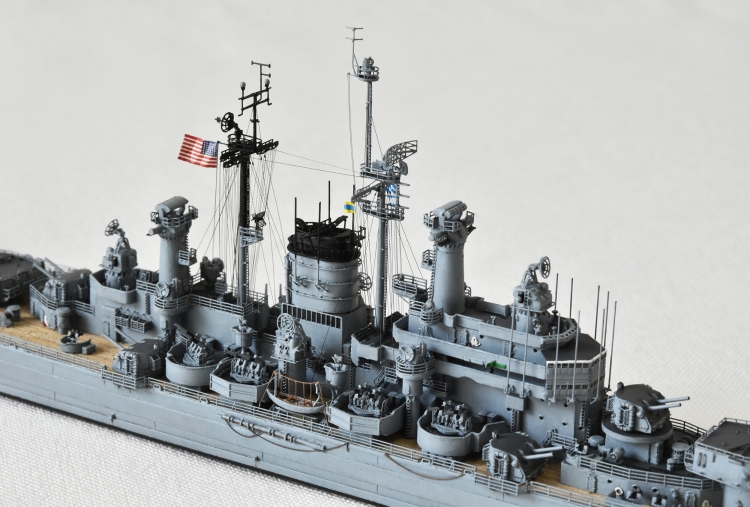 米海軍 重巡洋艦 【デ・モイン（USS DES MOINES CA-134)】(1948年 竣工時前後）完成画像DSC_0485-1-3-25◆模型製作工房 聖蹟