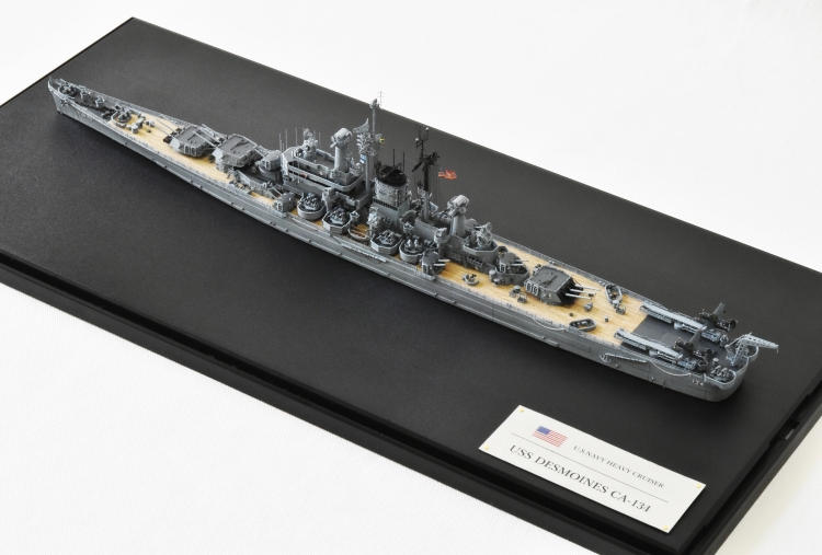 米海軍 重巡洋艦 【デ・モイン（USS DES MOINES CA-134)】(1948年 竣工時前後）完成画像DSC_0657-1-3-25◆模型製作工房 聖蹟