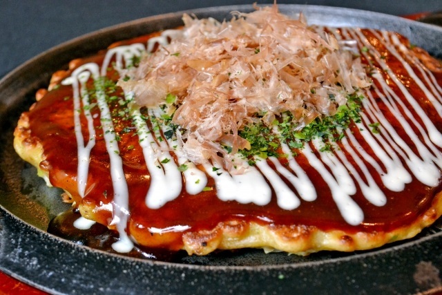 Osaka-okonomiyaki.jpg